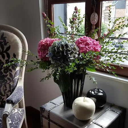 فندق مبيت وإفطار Au Charme D'honfleur أونفلور